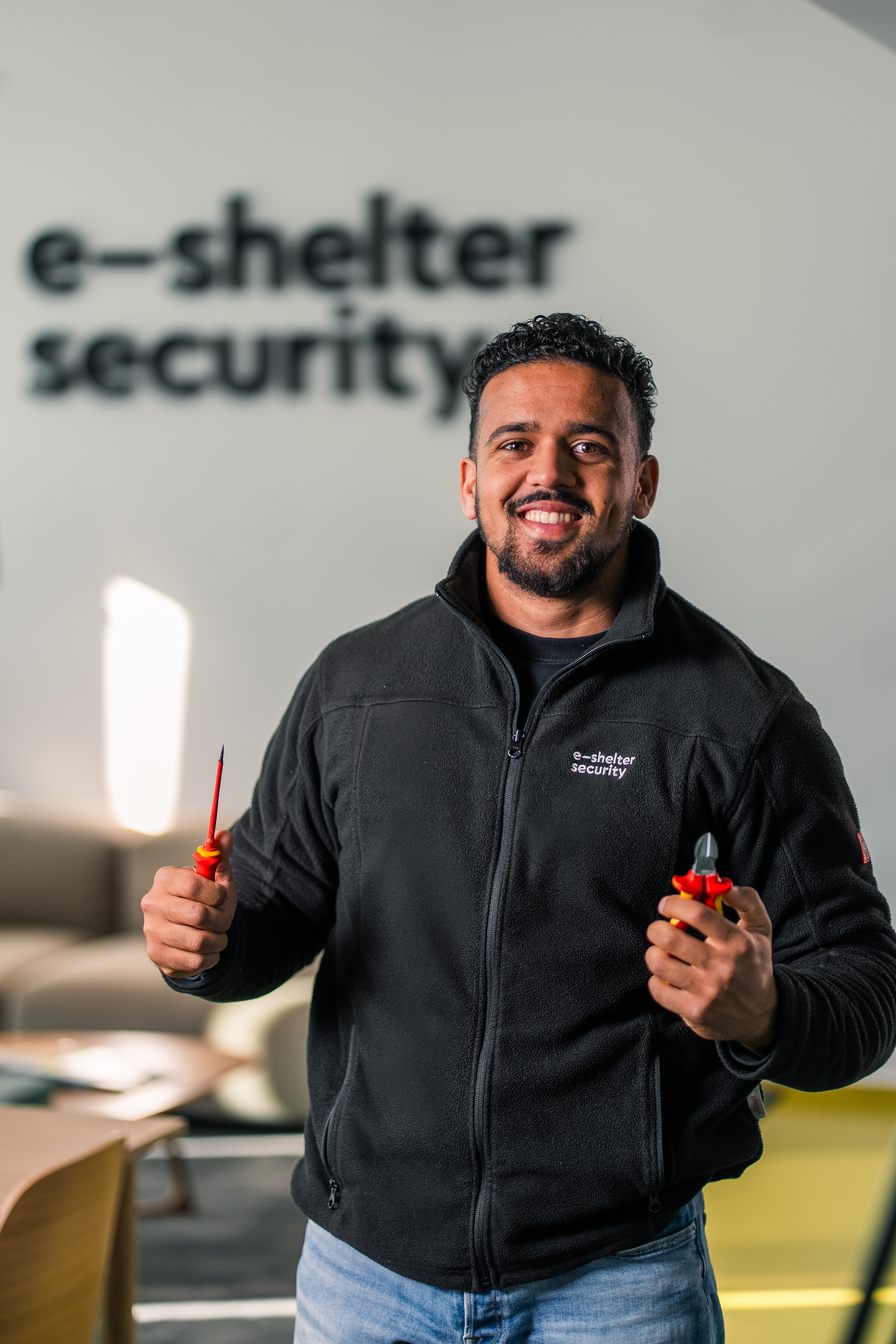 Servicetechniker gesucht: Toller Job & top Team! - e-Shelter security GmbH